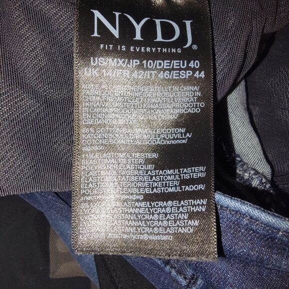 Curves 360 by NYDJ Slim Straight Crop Jeans Denim With Side Slits 10 - Picture 6 of 6